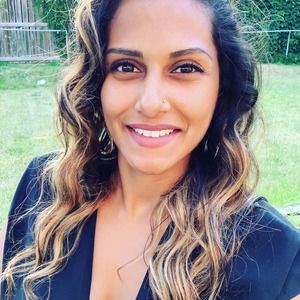 Meet your Posher, Candace